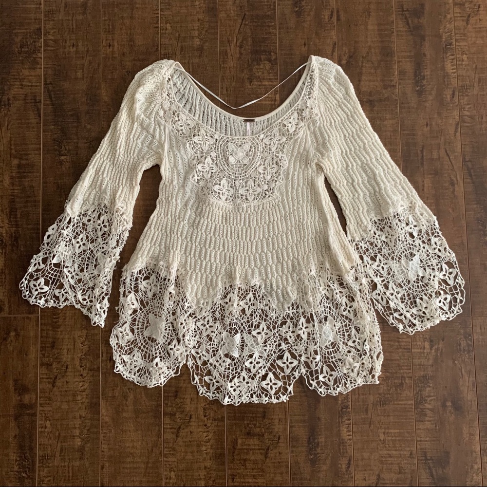 Free People Long Sleeve Boho Cream Shimmery Lace Tunic Size XS